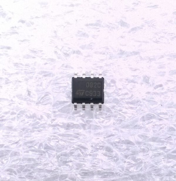 Lot De Quatre Circuits Integres Tl C Smd So Dual Aop Jfet